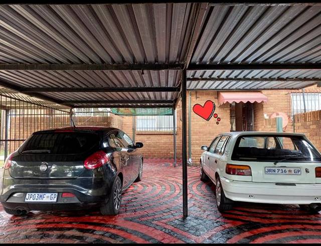 3 BEDROOM HOUSE FOR SALE IN CASSELDALE